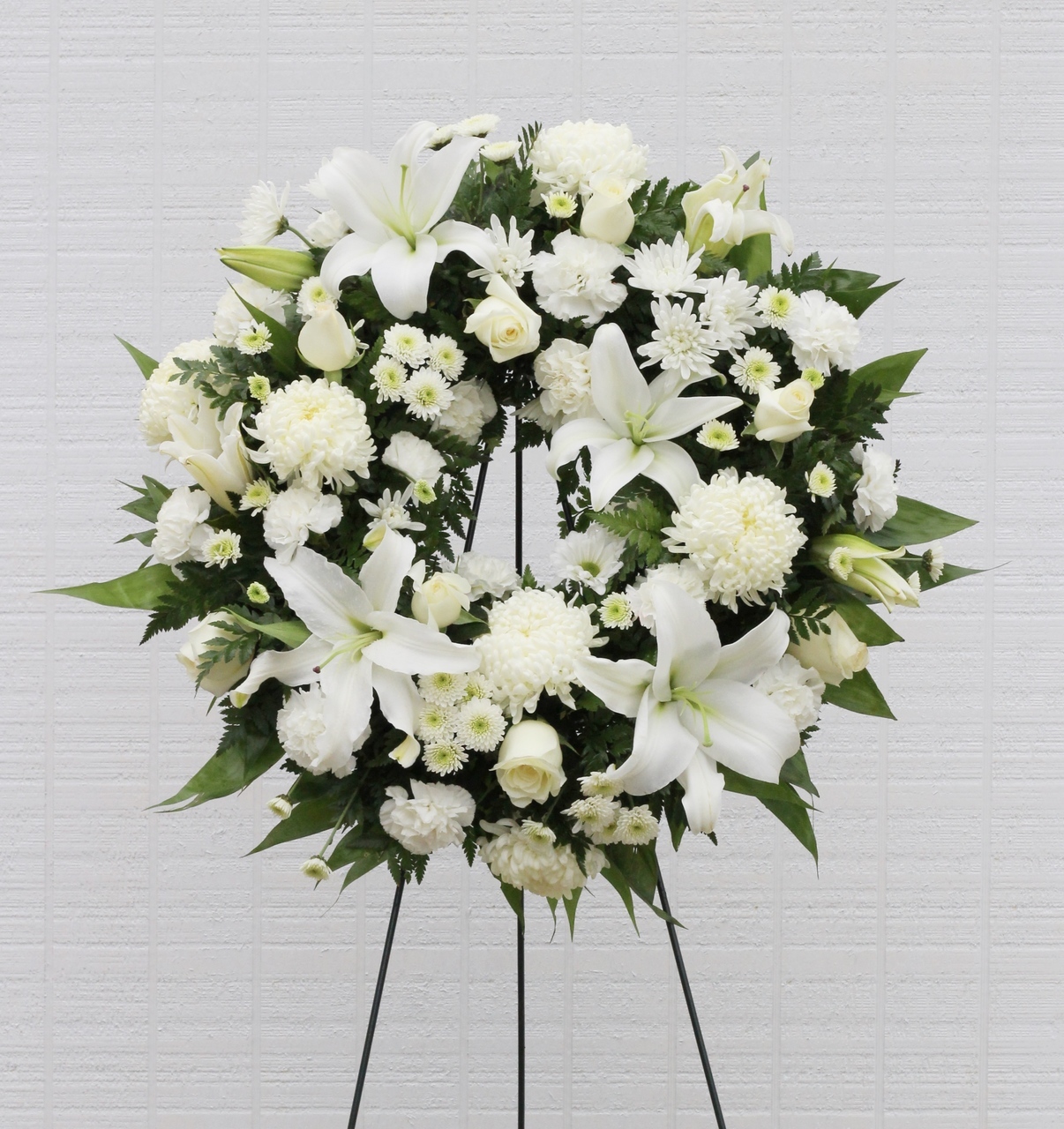 traditional-scottish-funeral-flowers-wages-sons-funeral-home-sympathy